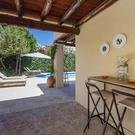 Carma Villa